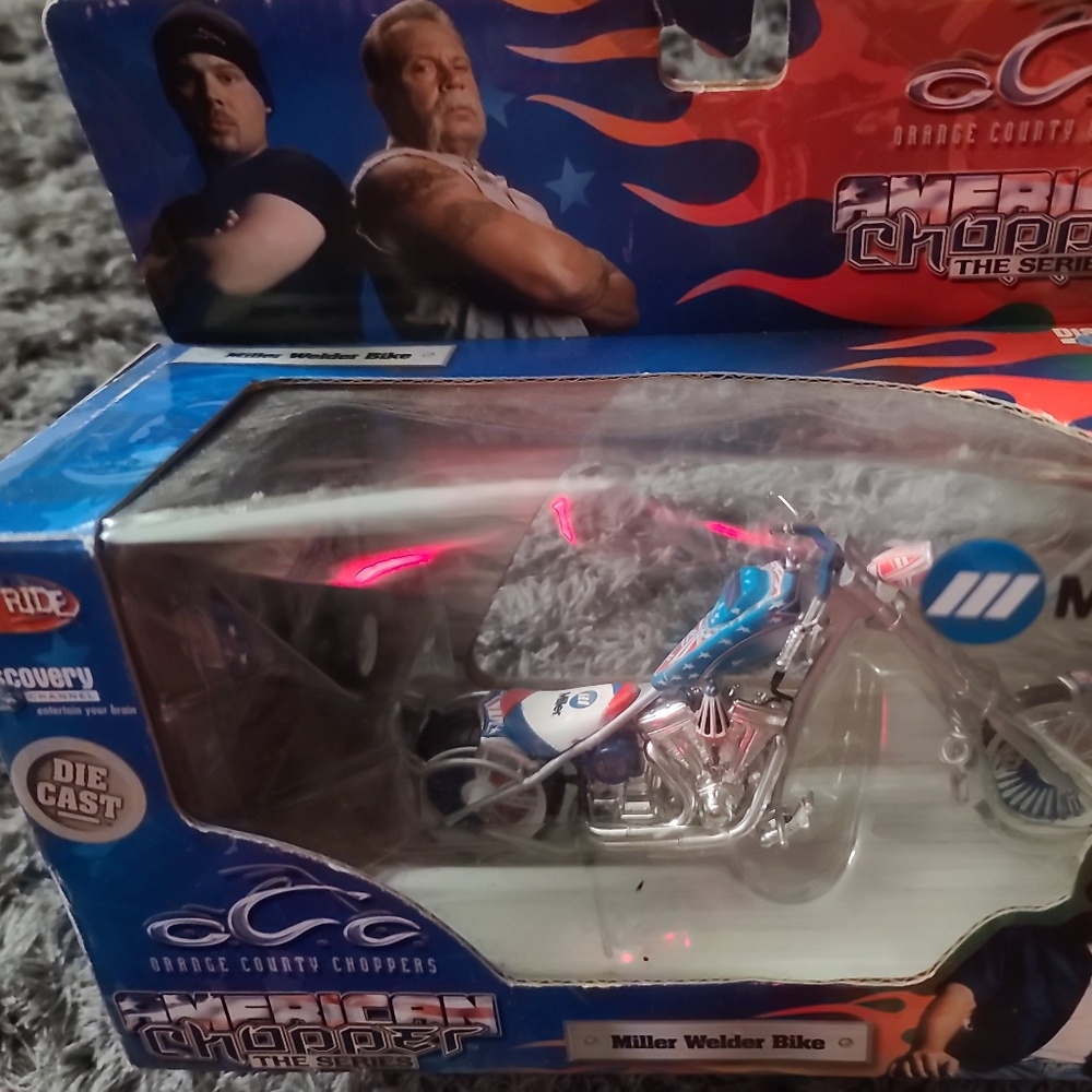 American Chopper Miller Welder Bike Diecast 2004 Motorcycle New in Box
